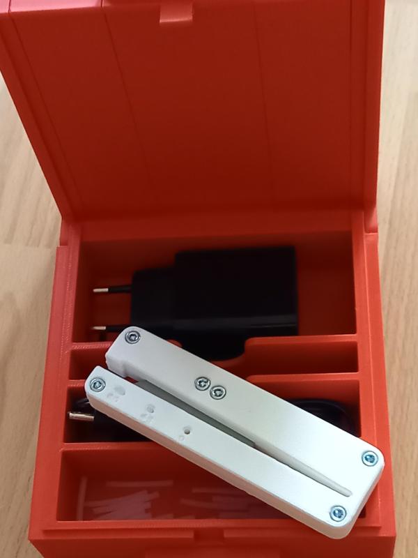 Filament cutter / filament cutter