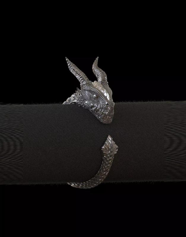 Dragon ring