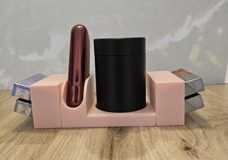 IQOS Iluma stand, 2x box shelves and ashtray