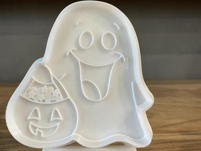 Happy ghost with candy - cookie cutter + stamp