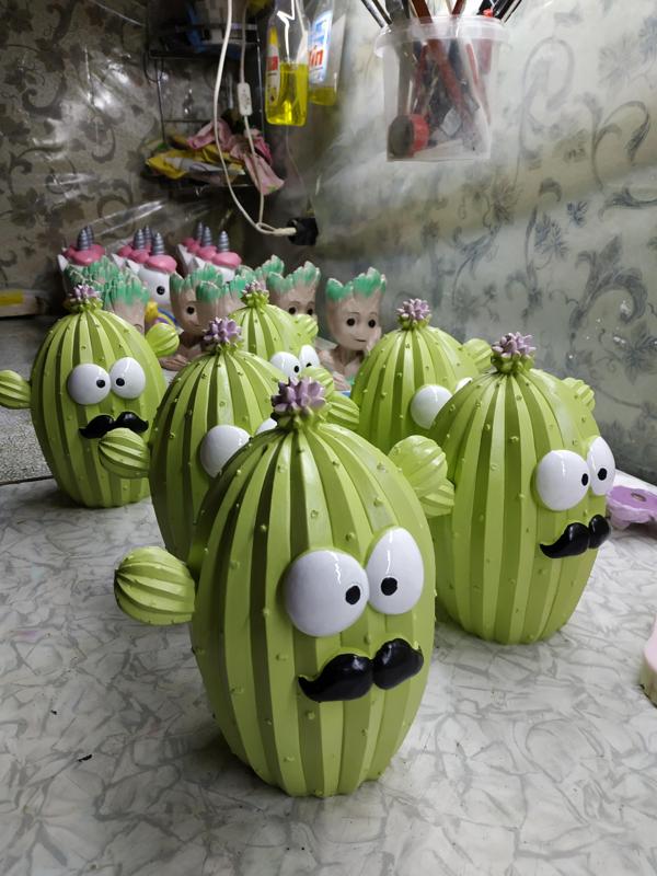 Cactus plant living in a pot