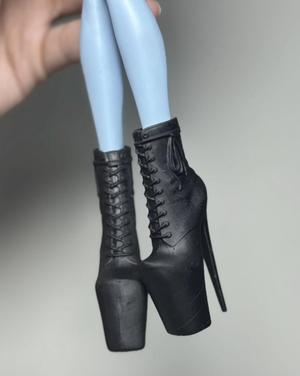 Lady zombie gaga monster high g1  boots