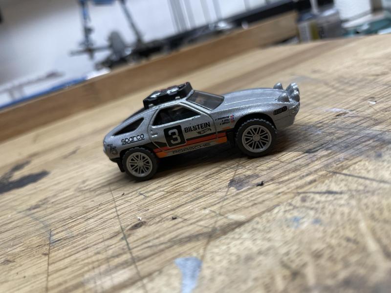 RBN WHEELS OFF 1/64 RIMS WITH TIRES FOR HOT WHEELS OR MATCHBOX