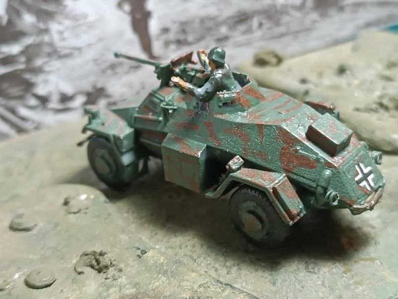 SdKfz 221 and Küwelwagen