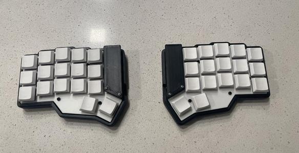 34 key corne keyboard plate