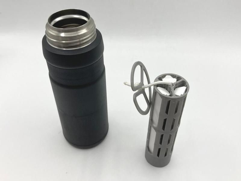 珪藻土スティックを使ったボトル乾燥器 / Water Bottle Dryer using Diatomite Sticks