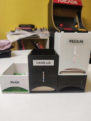 Universal baking supplies organizer