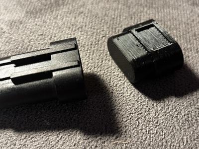 Superseal (3 core) Dust Plug