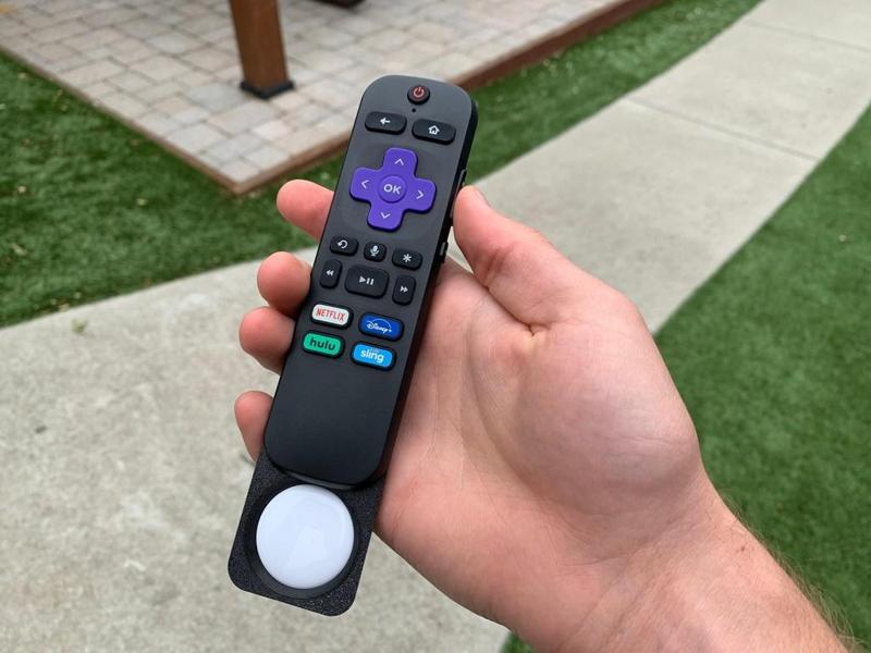 Roku Remote AirTag Holder