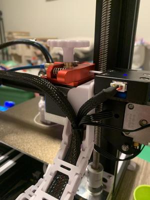 Ender 3 Pro Cable Chain Extruder Mount