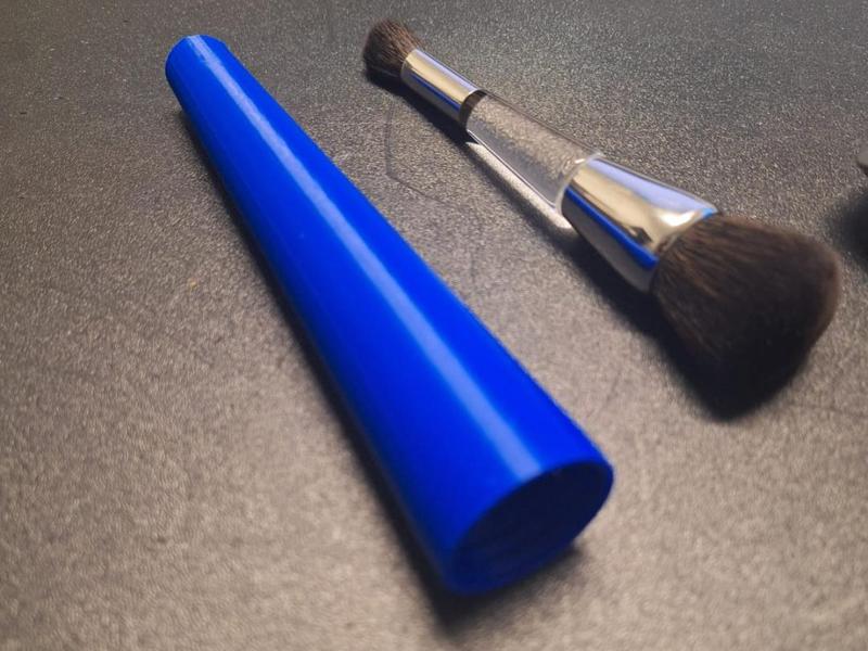 Fantastic Makeup Brush Holder