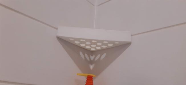 Polička do koupelny