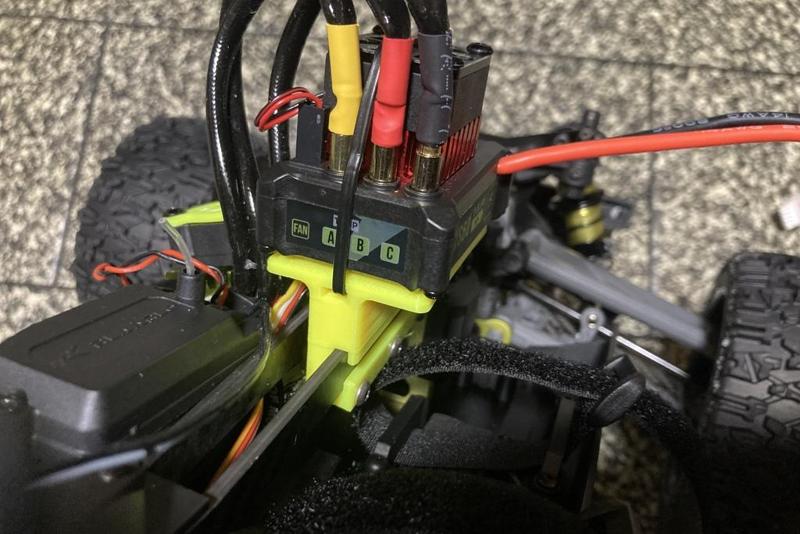 Rlaarlo RZ001 Omni-terminator ESC Tray