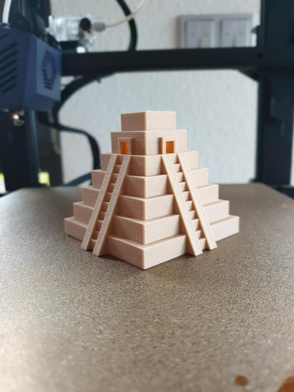 Tealight Maya Pyramid