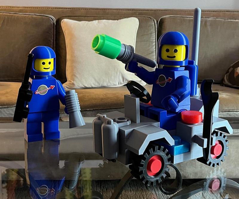 Moon Buggy for BigBricks Classic Spaceman