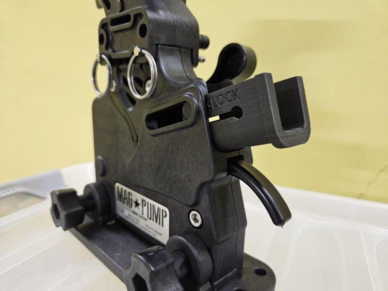 Glock magazine adapter for MagPump 9mm