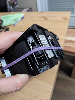 Mercedes E550 (W212) cup holder mod.