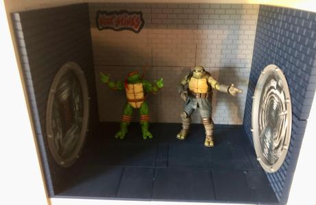 Teenage Mutant Ninja Turtles Sewer Diorama / Playset IKEA BIlly 40cm Edition