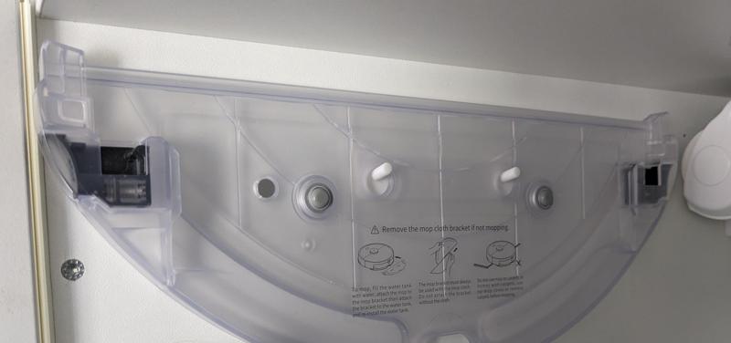 Roborock S5 max mop holder (Fusion 360)