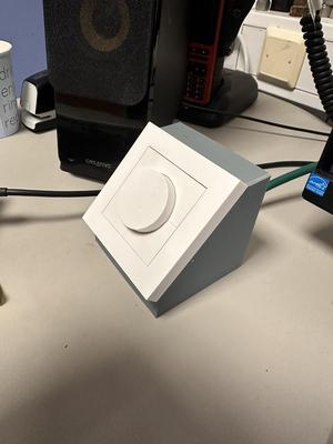 Schneider / Elko Dimmer Desk Box