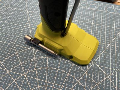 Extensions mount for Ryobi RRW1814X ratchet