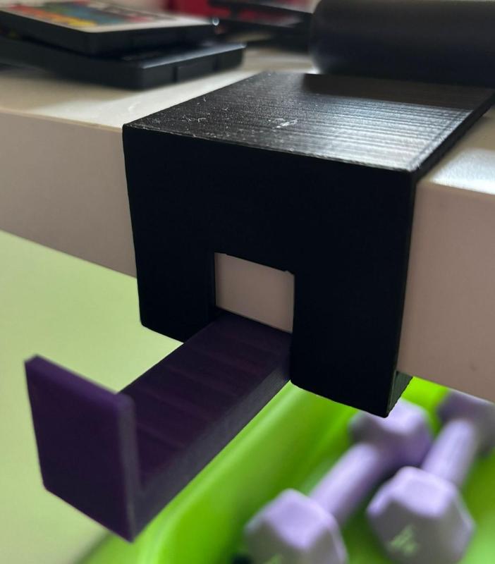 IKEA Kallax headsetholder/ retractable hook