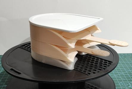 Stackable Petri-Dish Rack