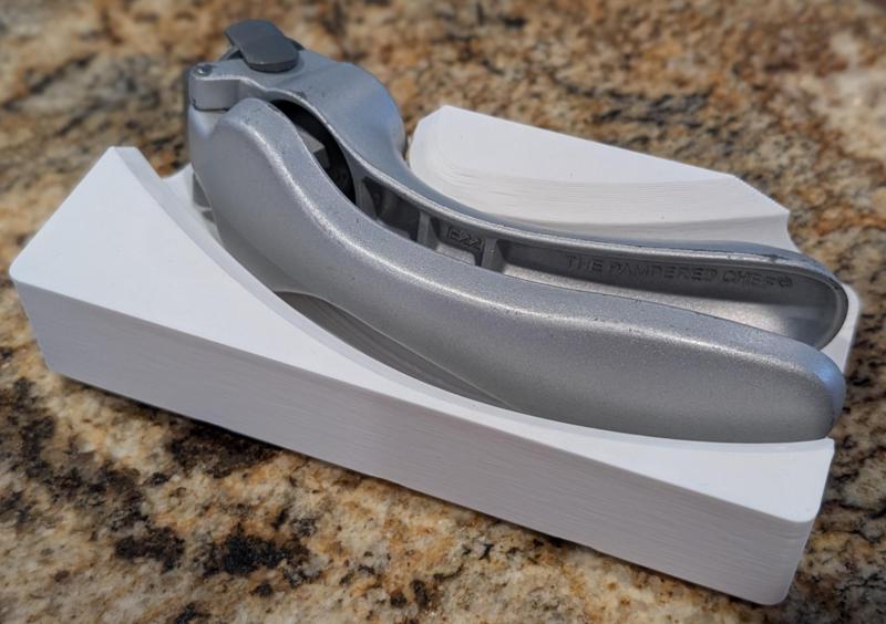 Pampered Chef Garlic Press Gridfinity Holder