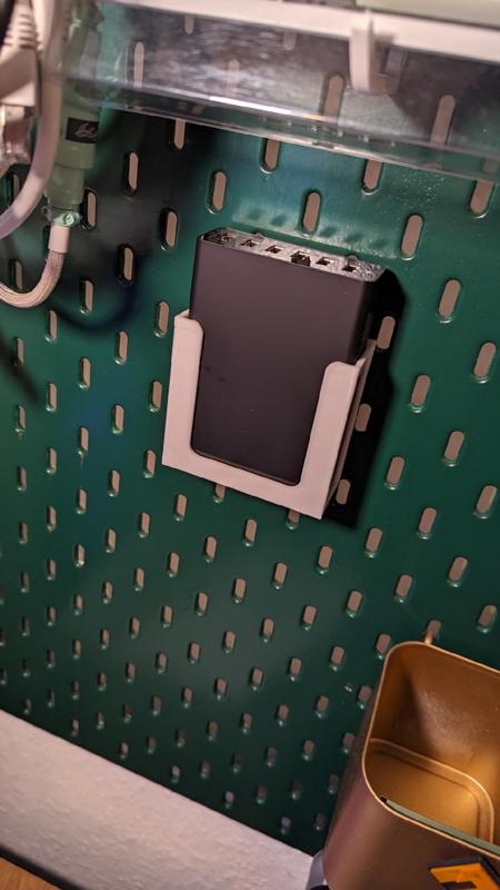 Anker PowerPort 6 Skadis Holder