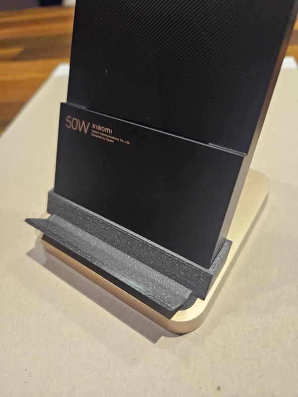 Xiaomi 50W wireless charger, bigger stand for smartphone with case