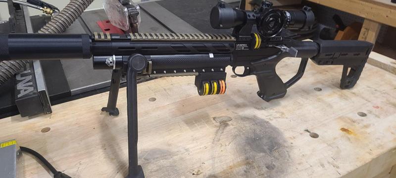 Notos Magazine holder (CARM, Maple, Mine)