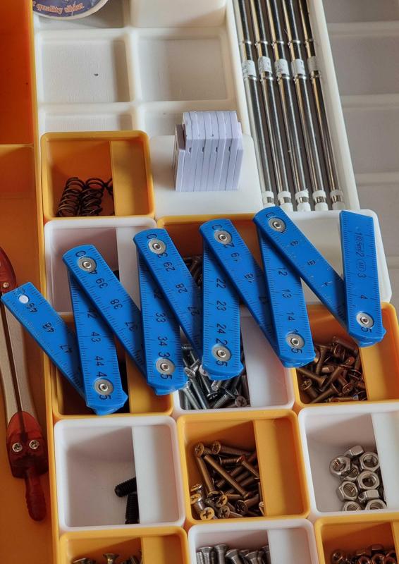 Gridfinity 50cm ruler holder