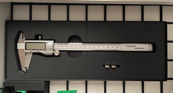 200mm Caliper Gridfinity 3 x 8