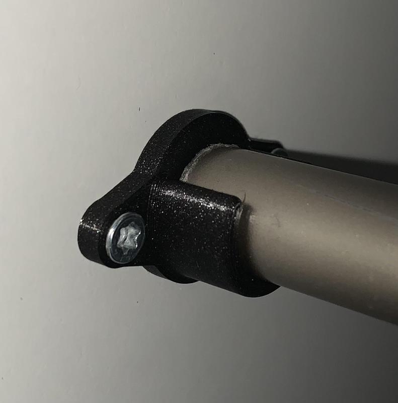 Wardrobe - Kleiderstangenhalter 20mm