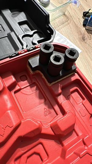 Parkside Performance impact wrench - nut stand