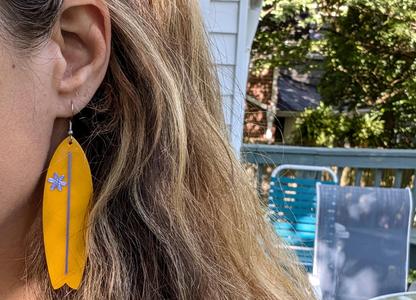 Vintage Surfboard Earrings - Summer Fun Dangling Earrings with easy filament change for two colors