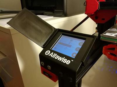 Alfawise U30 screen box with blinder.