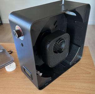 Reusable desiccant dryer