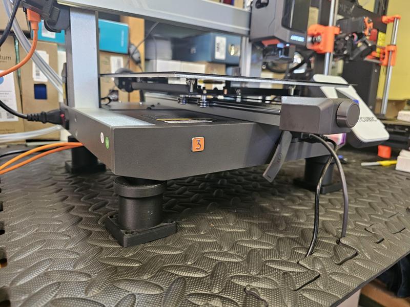 Anycubic Kobra 3 adjustable feet