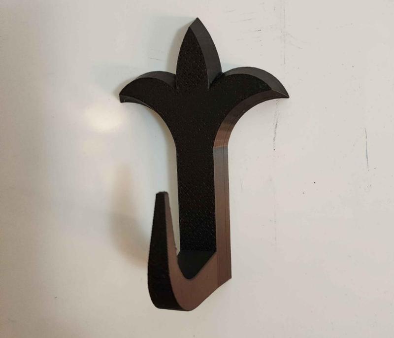 Magnetized hook for fridge or whiteboard