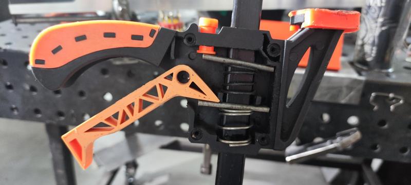 Replacement lever for fast clamp