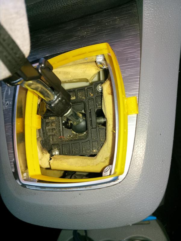 Ford C-MAX gear shift leather cover frame