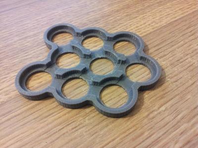 Parametric cylindrical battery pack holder
