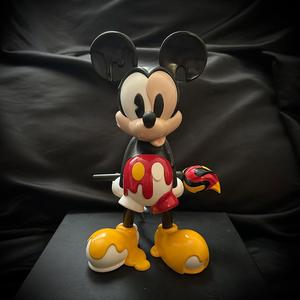 Melt Drip Mickey Mouse toy