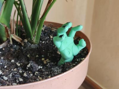 Zombie Hand Pot Decoration