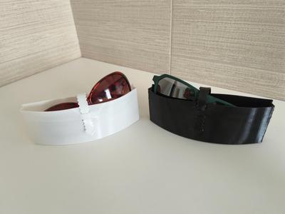 Glasses case