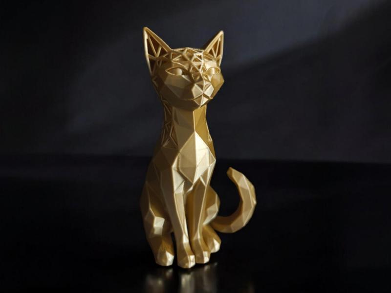 Prism cat sculpture - no supports