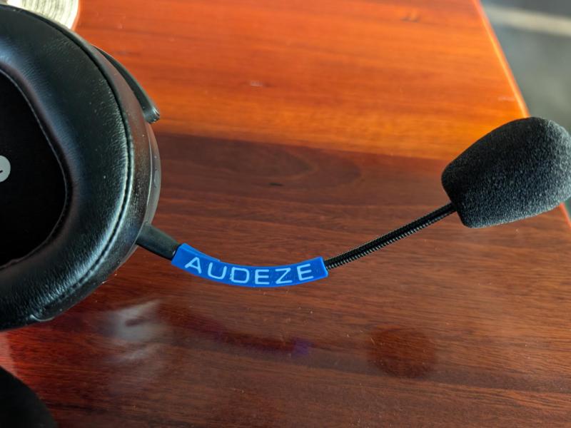 Simple strong mic support for Audeze
