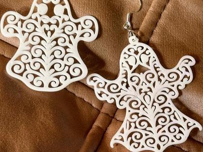 Ghost Earrings Filagree
