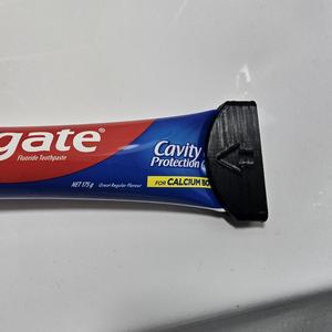 Toothpaste Squeezer